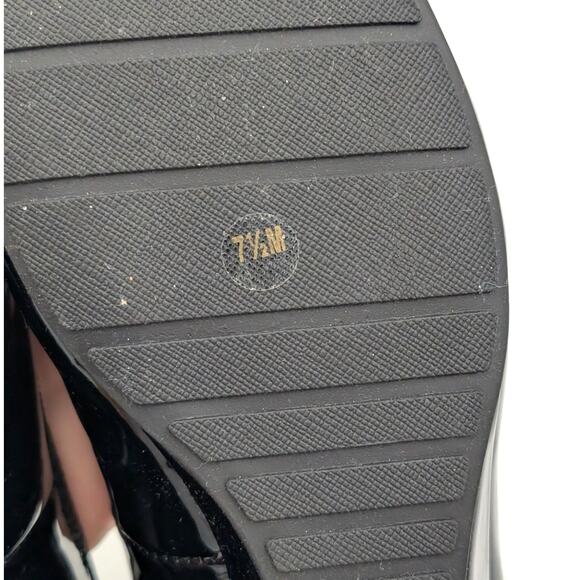 Bandolino Tad Wedge Pumps Women's Buckle Slip On Black Size US7.5M EU38 - Picture 9 of 10